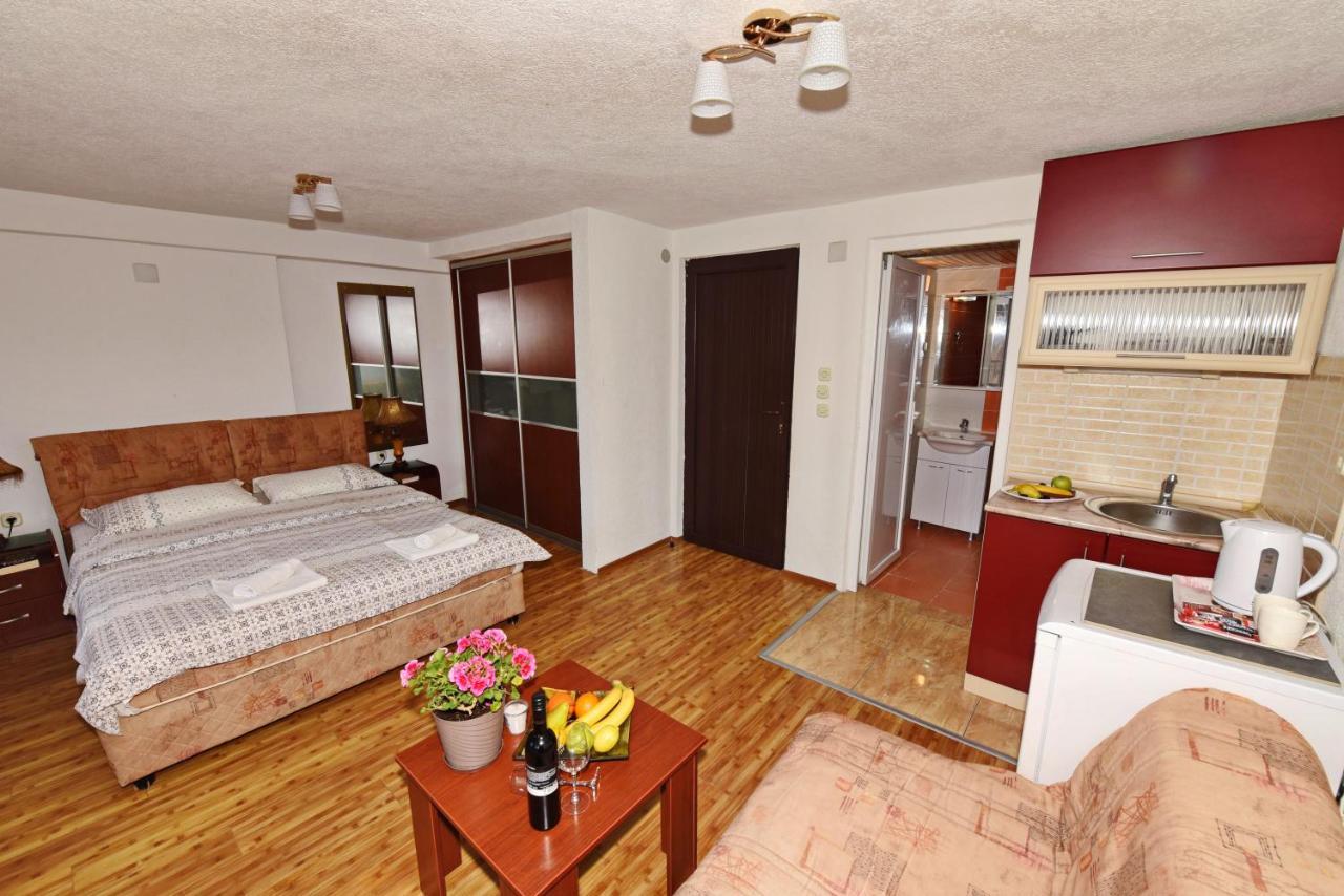 Villa Sapkar Lake View Ohrid Ngoại thất bức ảnh